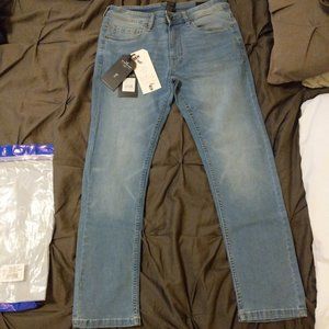 The Perfect Jean NYC - 30 x 30 - Slim Thick - Color: Joker (Light Indigo)